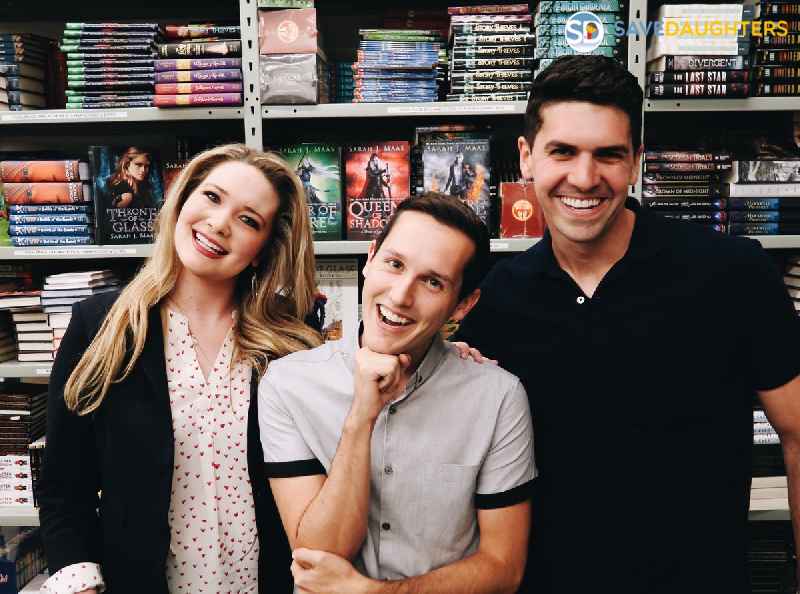 2023 Updated Discovering Sarah J Maas Husband S Profession 2023 Updated Discovering Sarah J Maas Husband S Profession