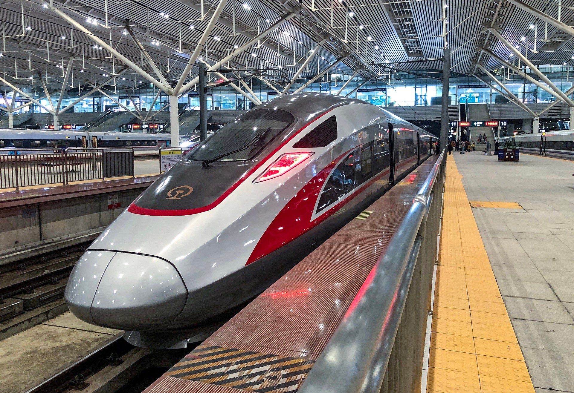 Jakarta Bandung High Speed Railway Reaches 350 Km Per Hour During Joint Jakarta Bandung High Speed Railway Reaches 350 Km Per Hour During Joint