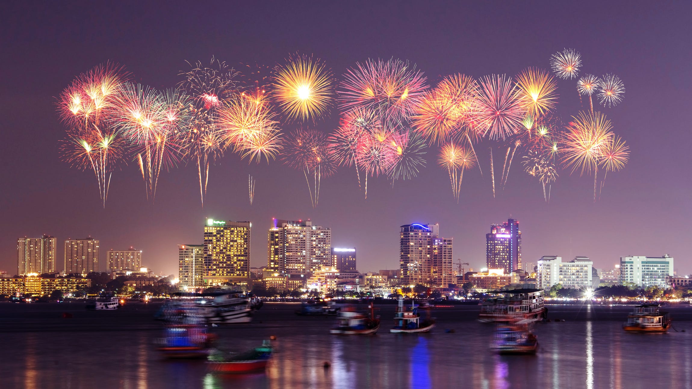 New Year S Eve 2018 Live Video Of Celebrations Around The World New Year S Eve 2018 Live Video Of Celebrations Around The World